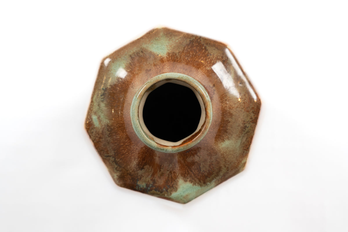 Vase octogonal en céramique émaillée