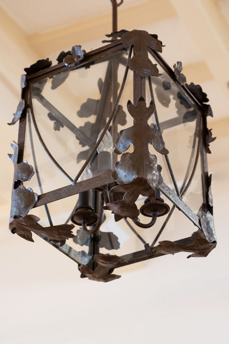 Lanterne en fer forgé