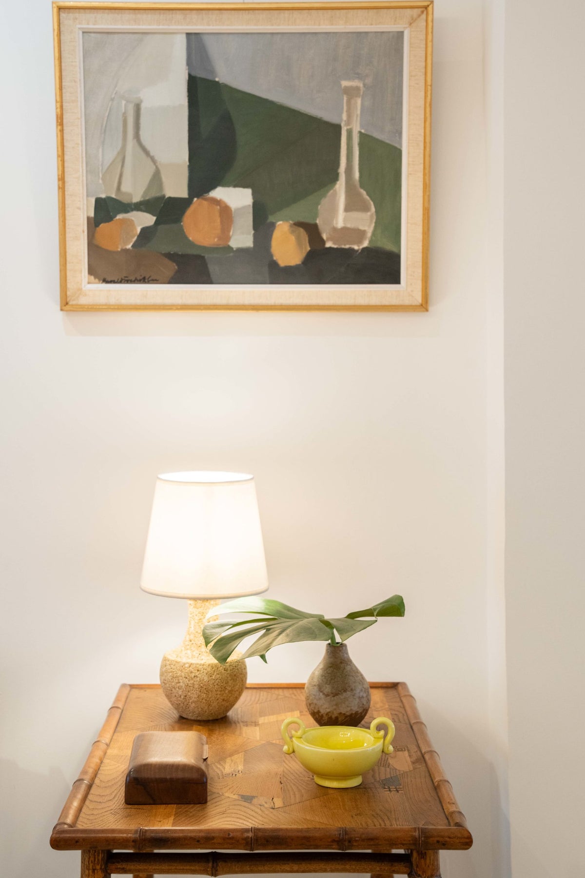 Nature morte aux vases et fruits