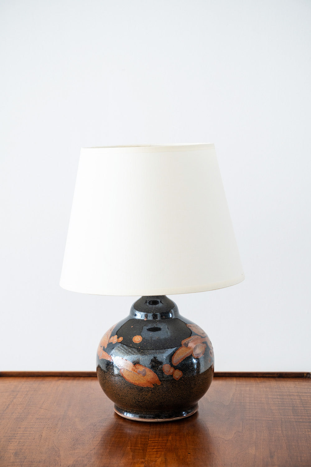 Glazed ceramic table lamp
