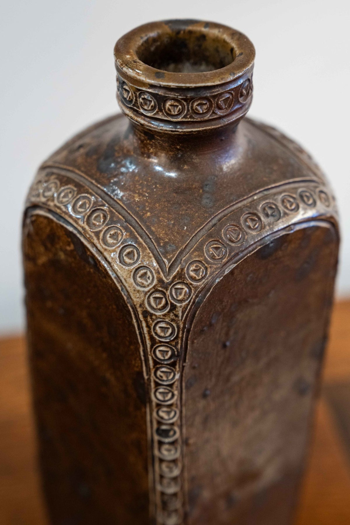 Glazed ceramic vase or bottle