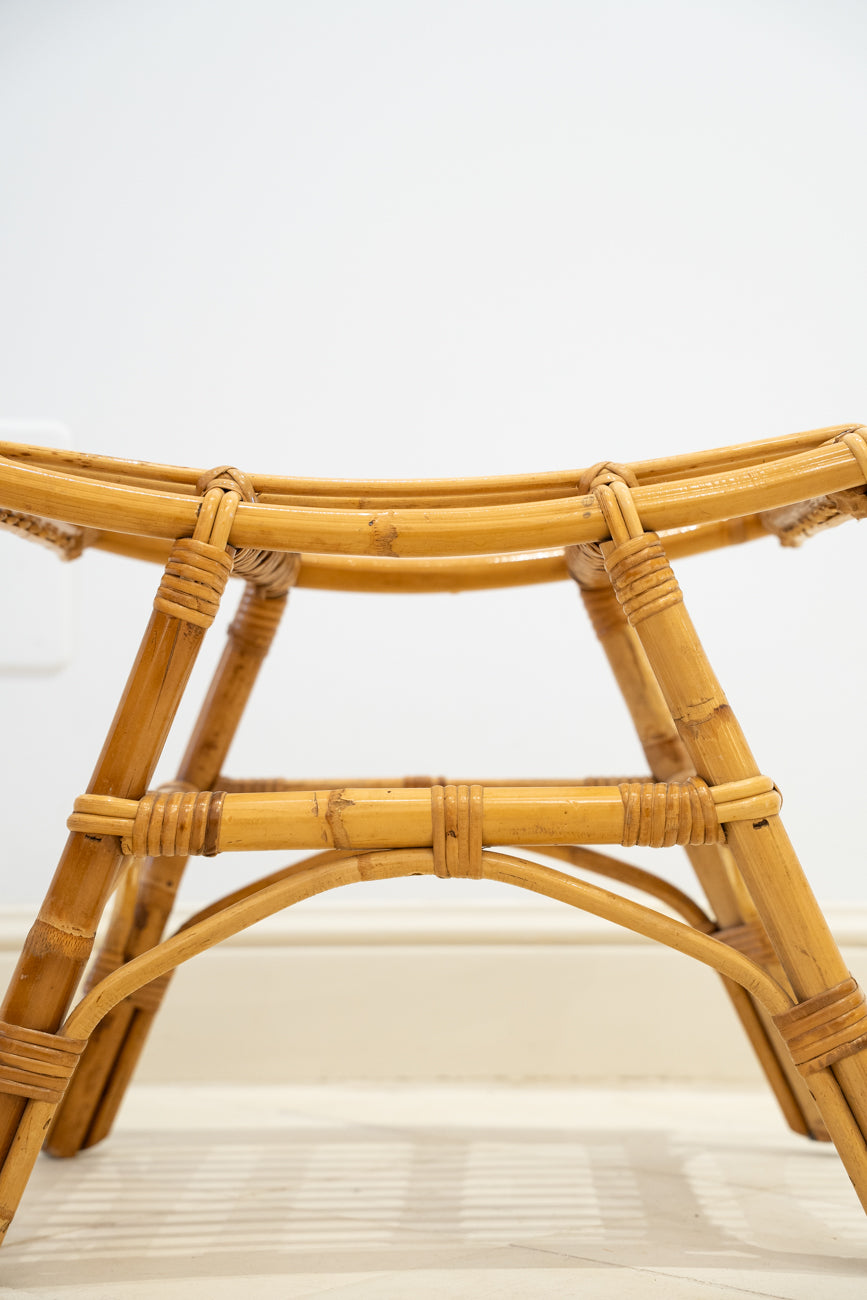 Paire de tabourets en bambou et rotin