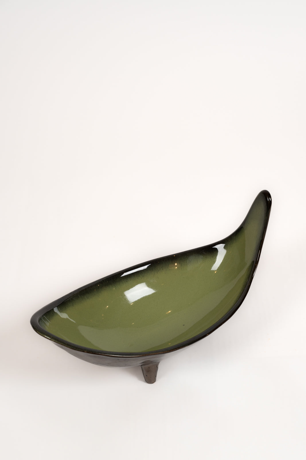 Coupe en céramique émaillée