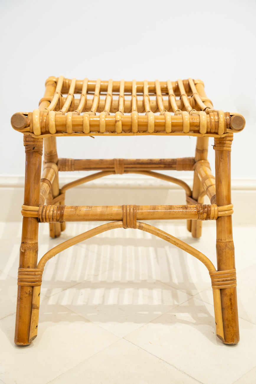 Paire de tabourets en bambou et rotin