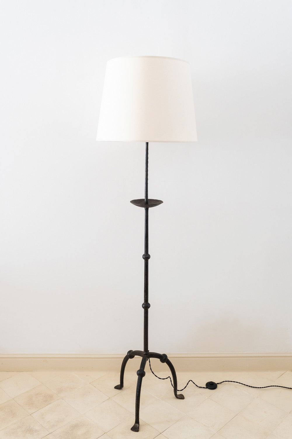 Lampadaire en fer forgé