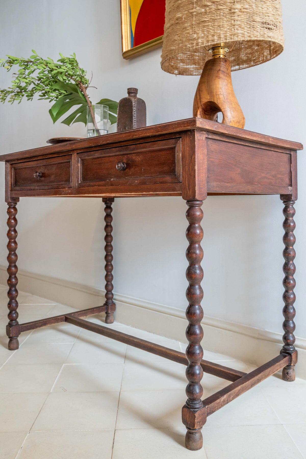 Console à tiroirs et pieds bobine