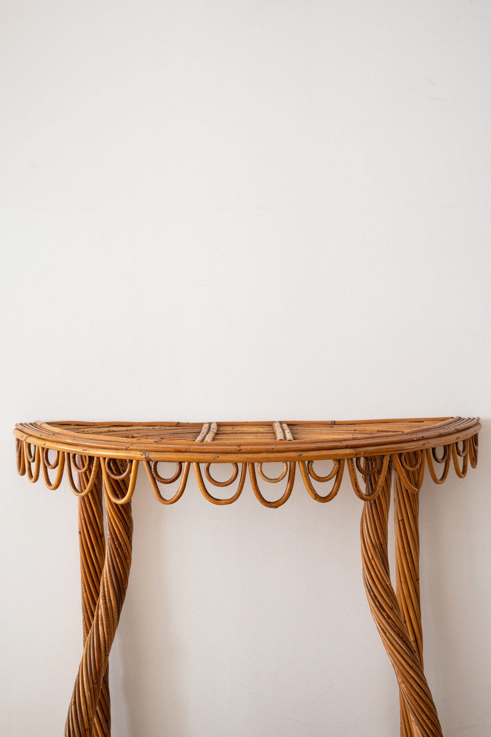 Console murale en bambou