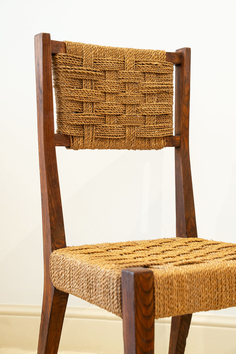 Pareja de sillas de roble y sisal