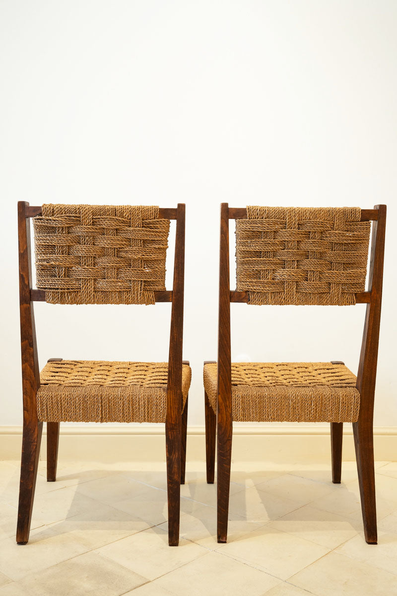Pareja de sillas de roble y sisal