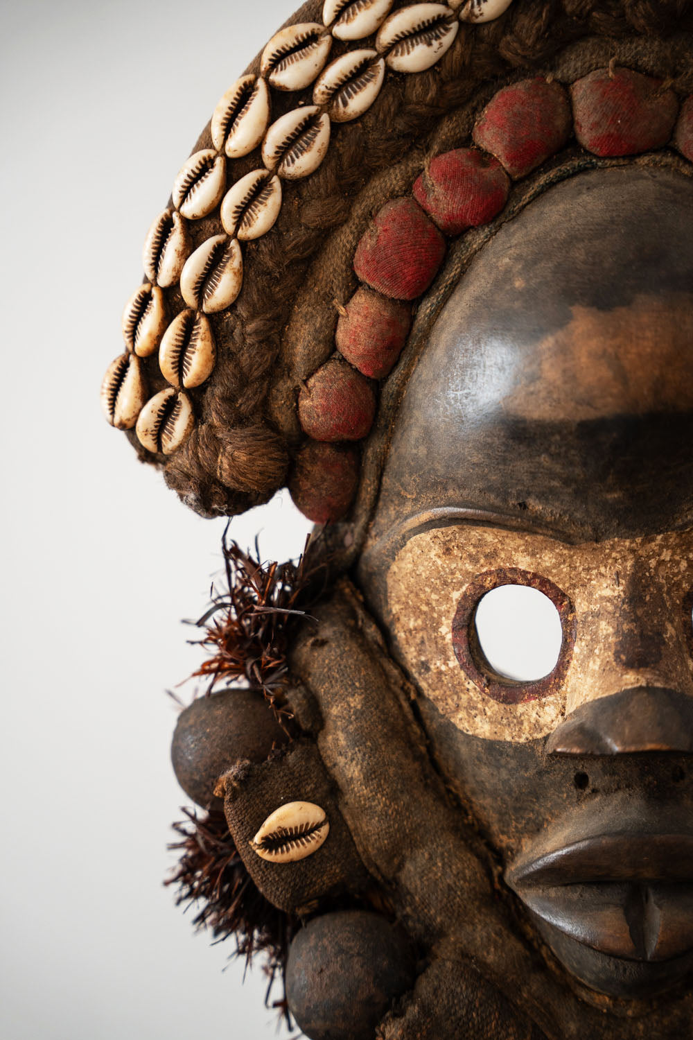 Masque tribal en bois