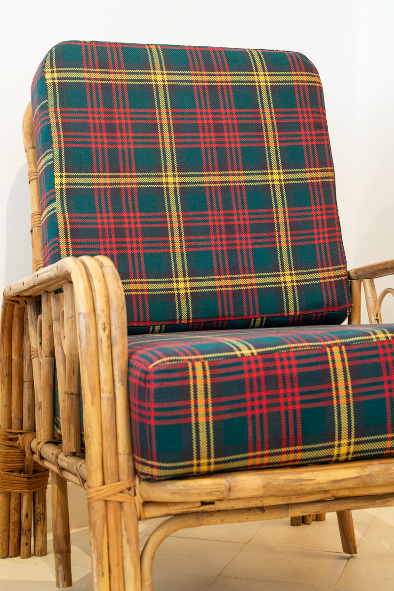Paire de fauteuils en bambou et tartan