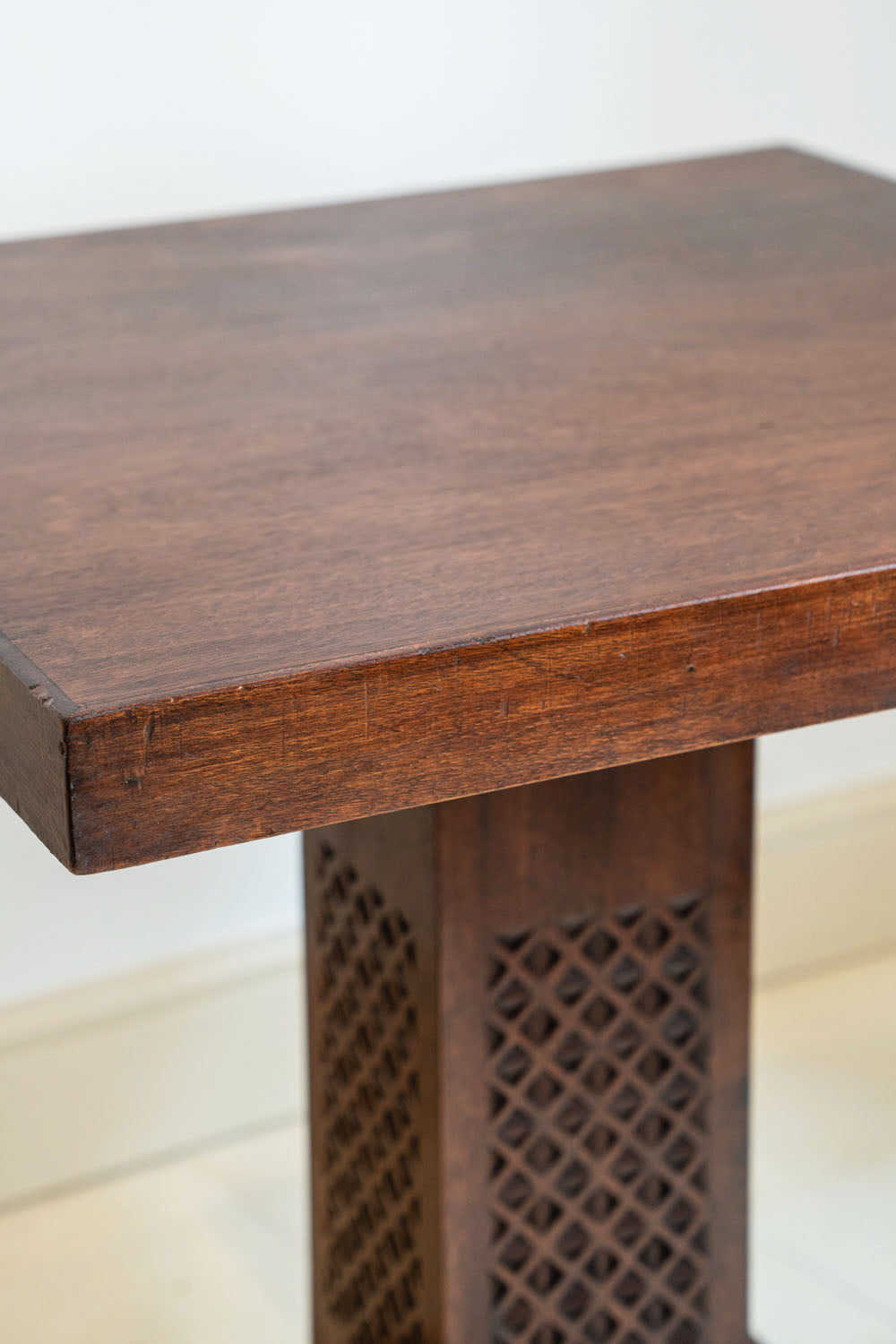 Art Deco side table with square top