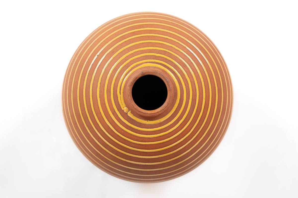 Trois vases boule en céramique