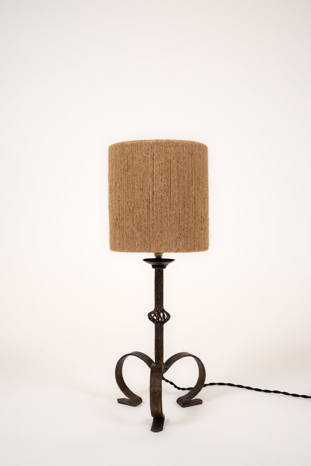 Lampe à poser en fer forgé