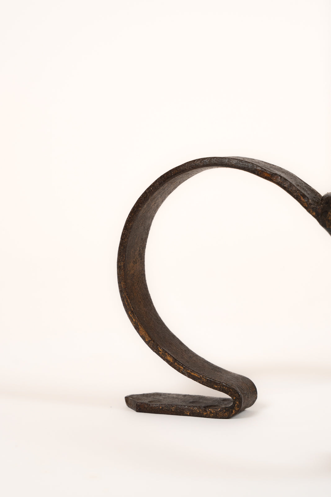 Lampe à poser en fer forgé