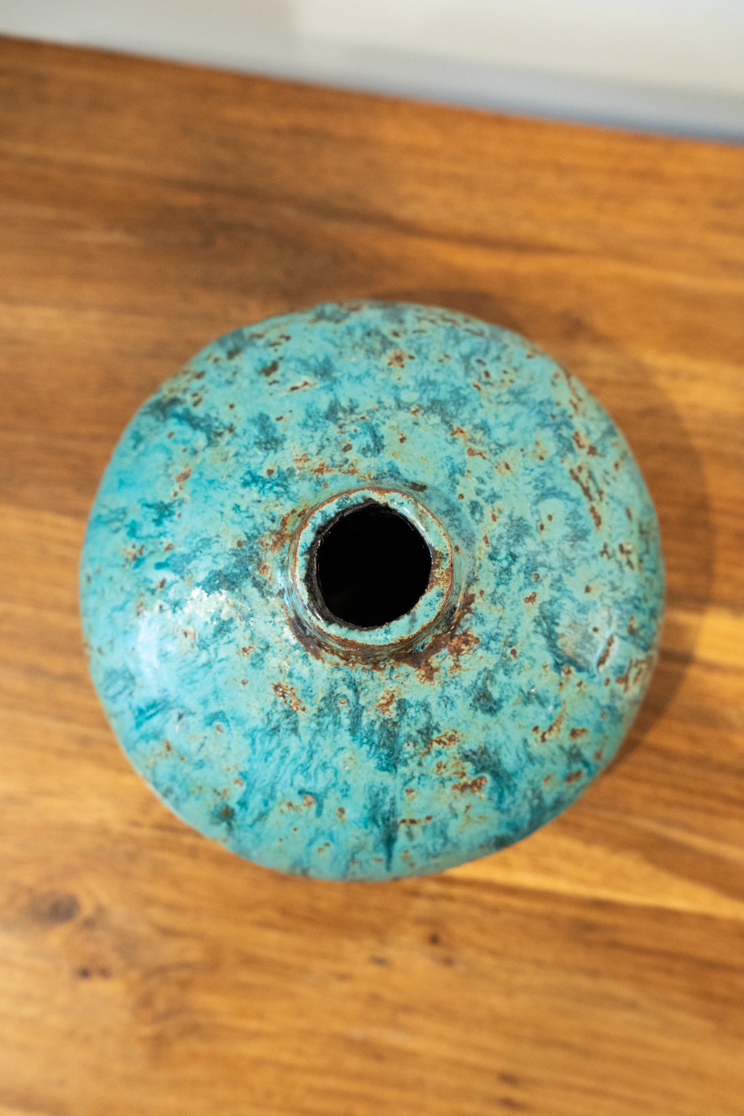 Vase en céramique bleu turquoise