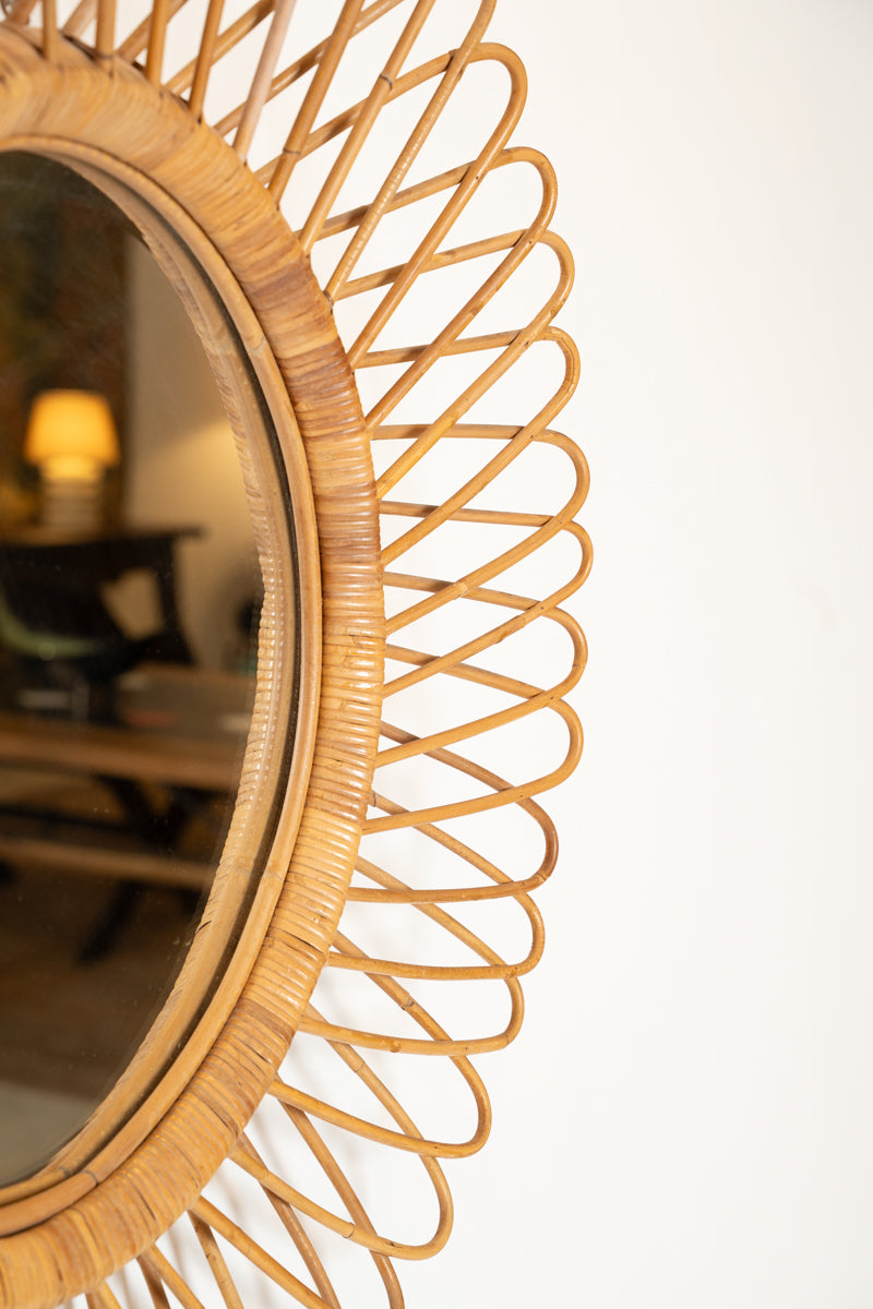 Circular bamboo mirror