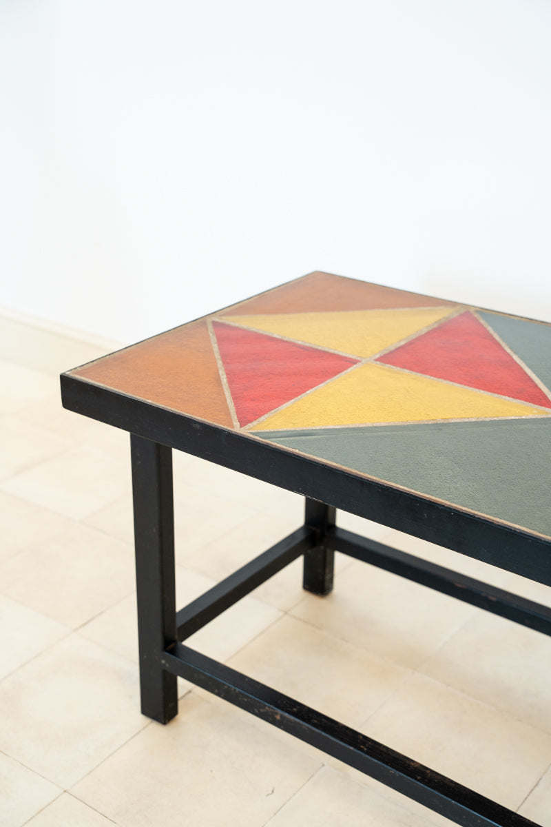 Table basse en fer forgé et pavés de verre