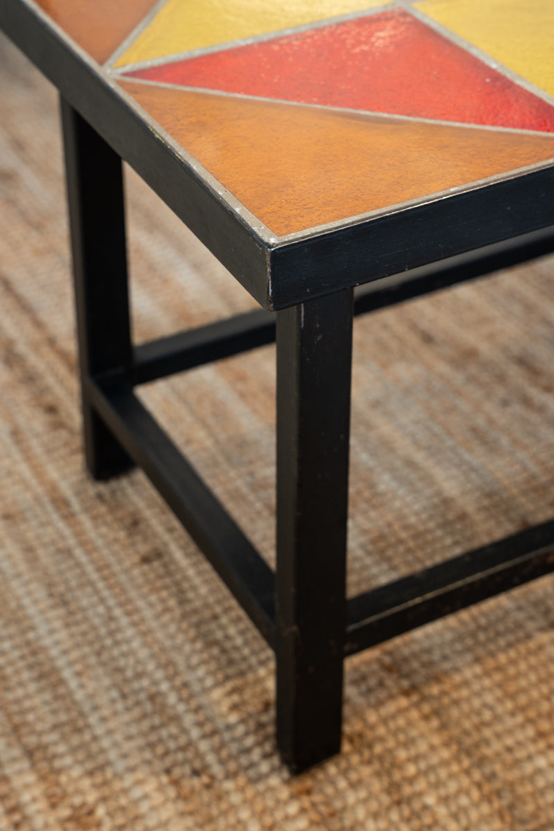 Table basse en fer forgé et pavés de verre