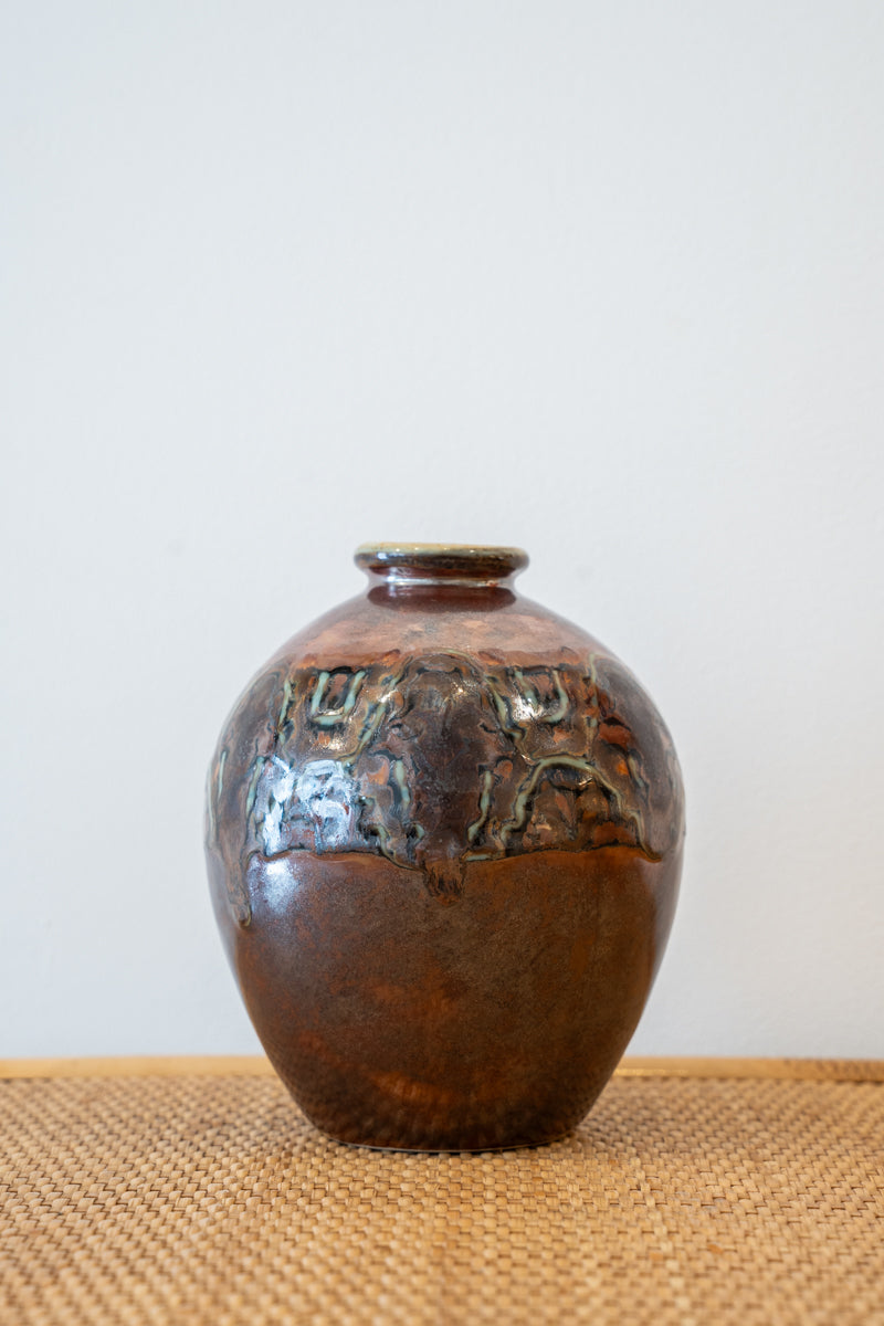 Glazed porcelain vase