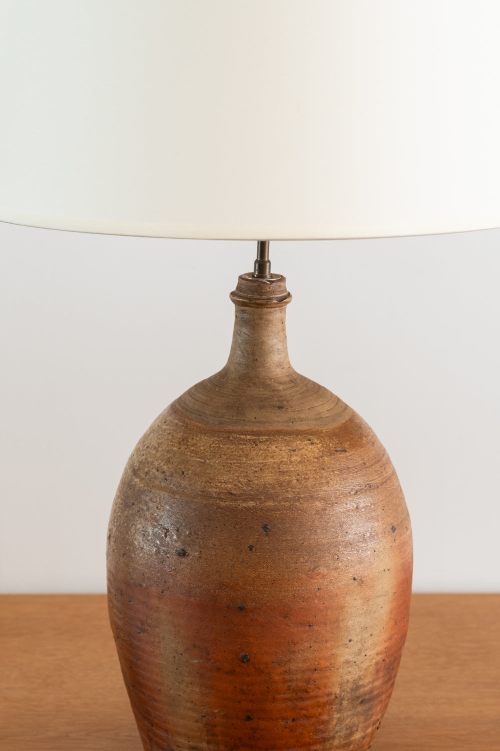 Lampe à poser en terre cuite