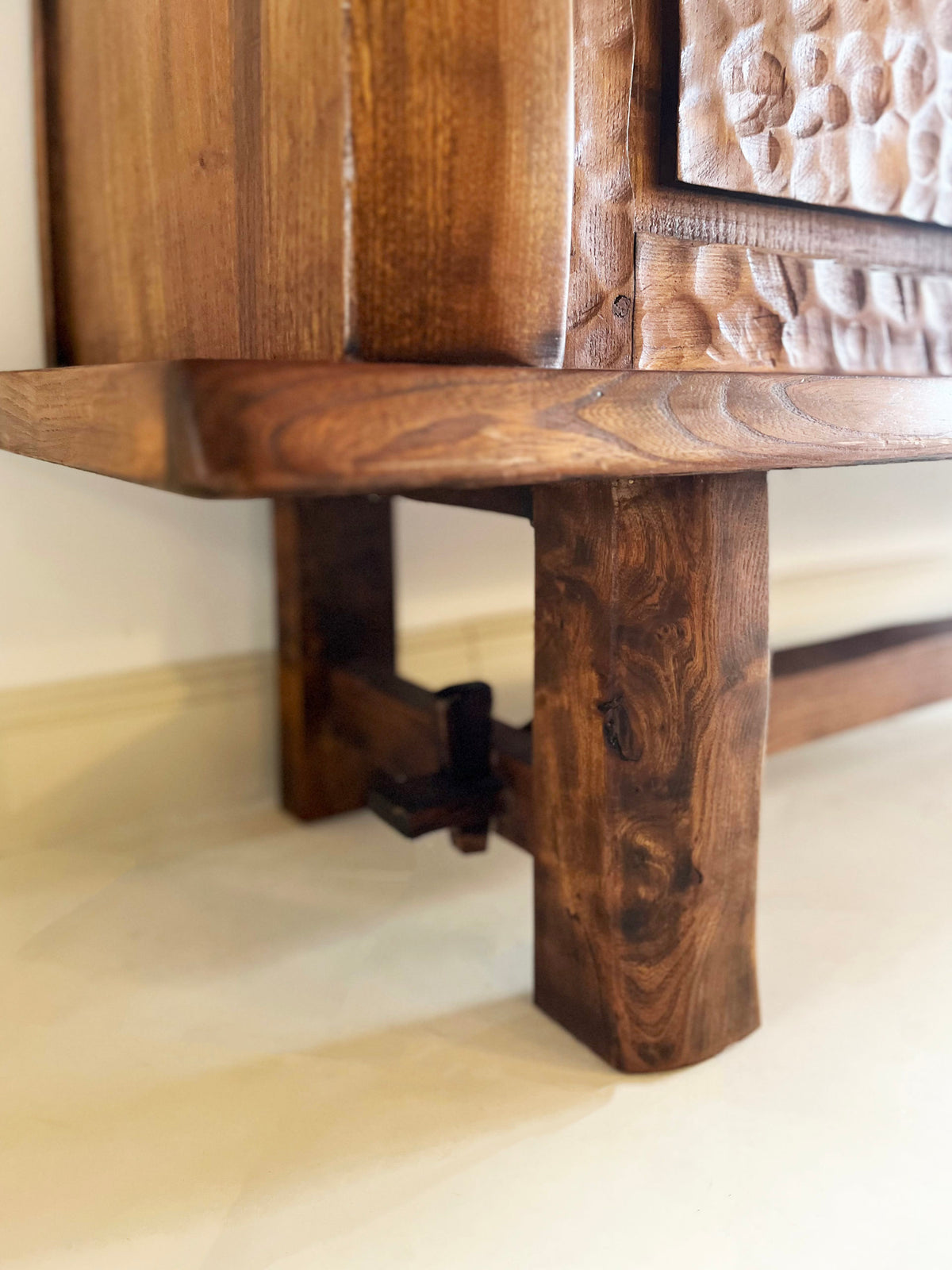 Grande mueble bufé de olmo