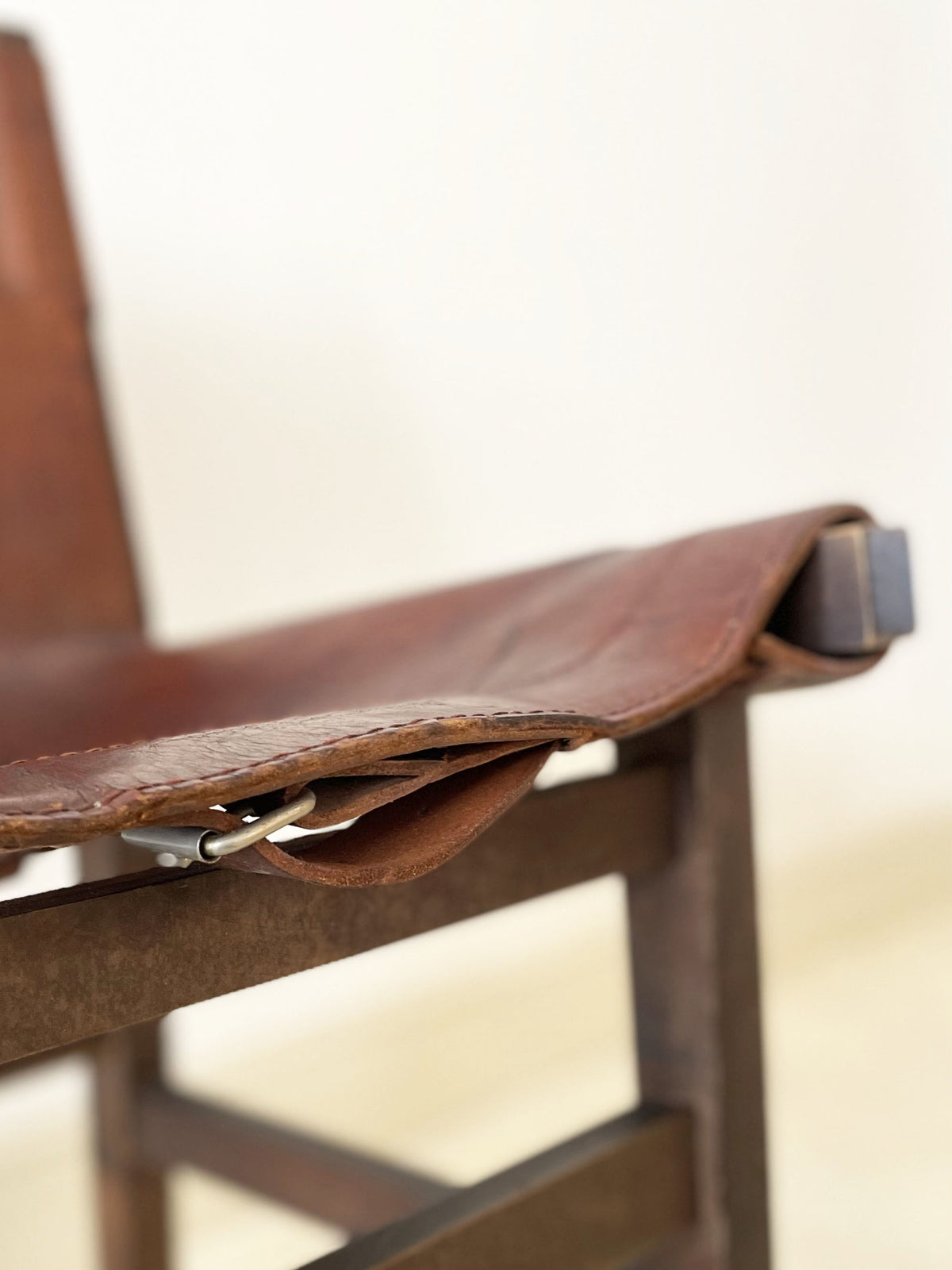 Paire de chaises basses, « La Riaza »