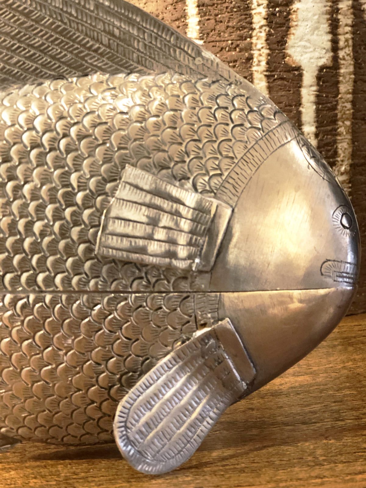 Boîte en argent sculpté en forme de poisson