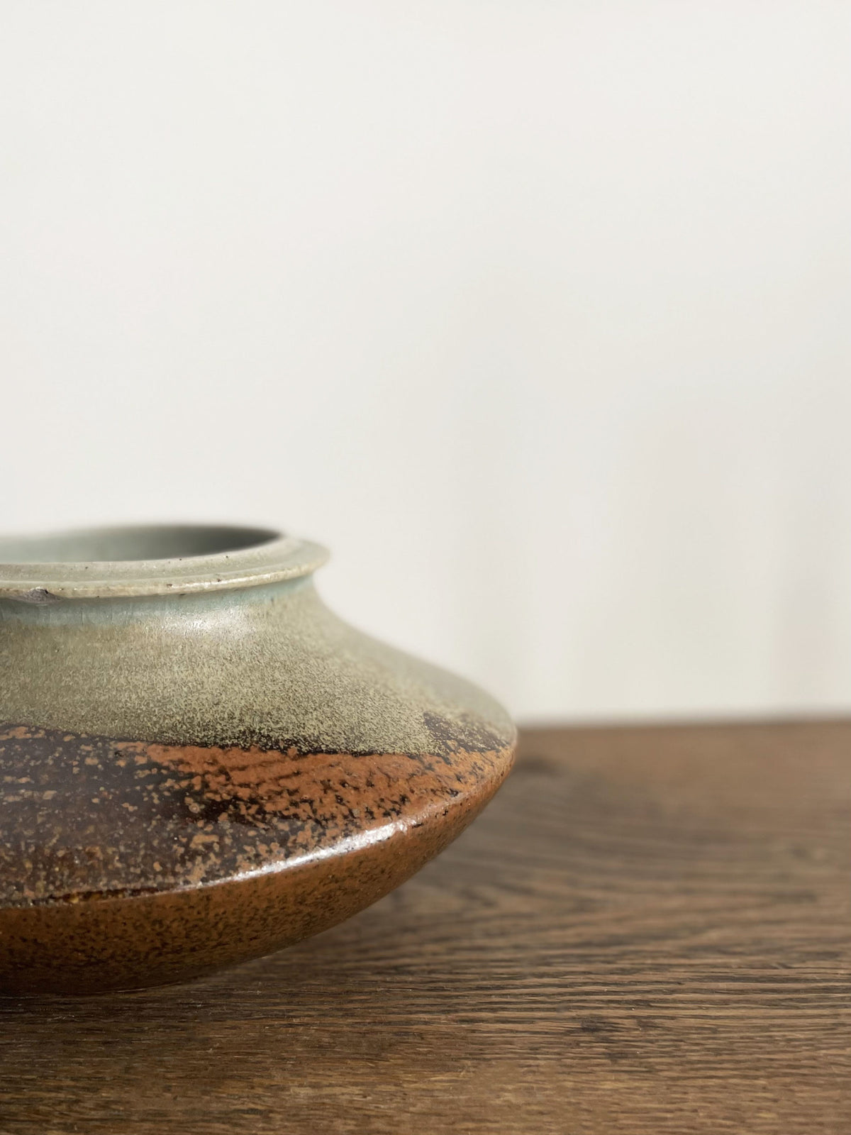 Enamelled stoneware bowl