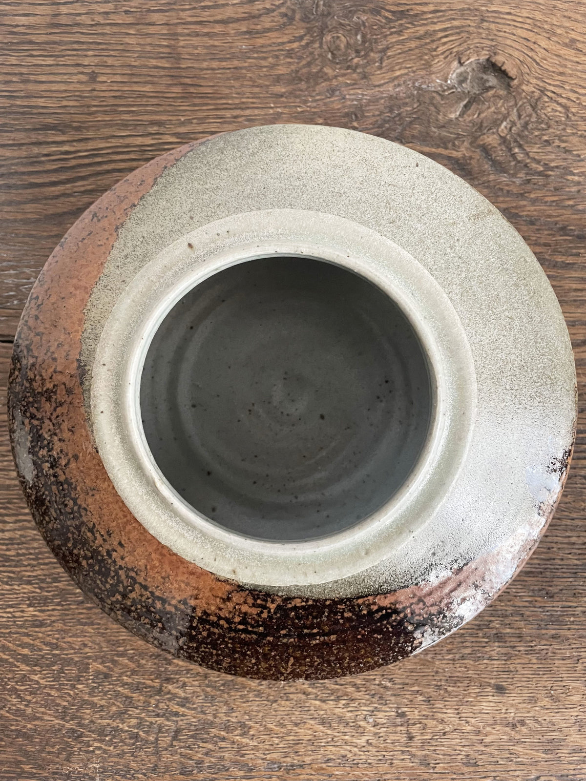 Enamelled stoneware bowl