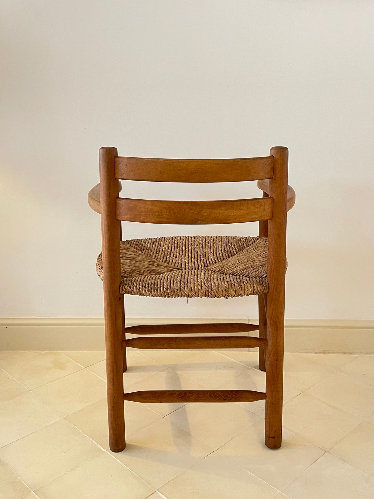 Pareja de sillones de haya y asientos de paja