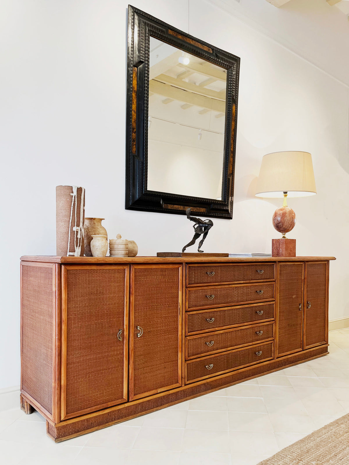 Grande mueble bufé de bambú y ratán