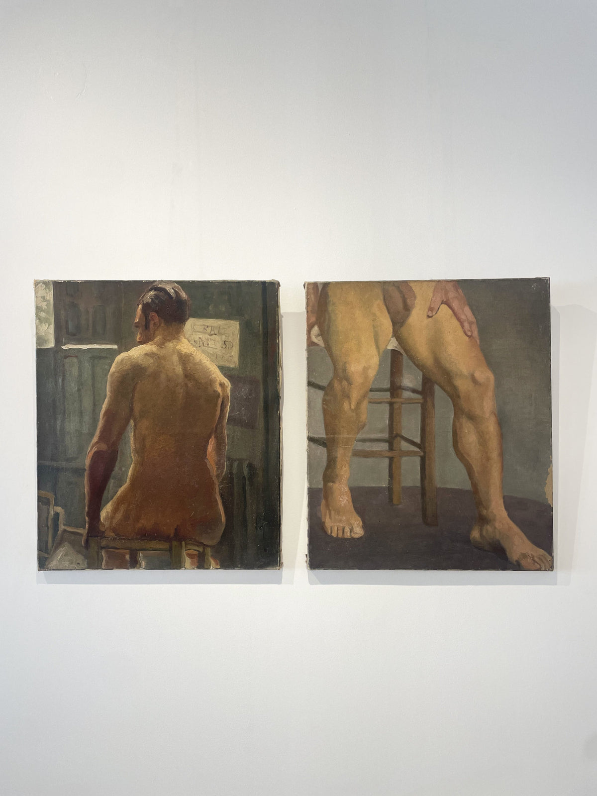 Dyptique d’une étude d’un homme nu assis sur un tabouret