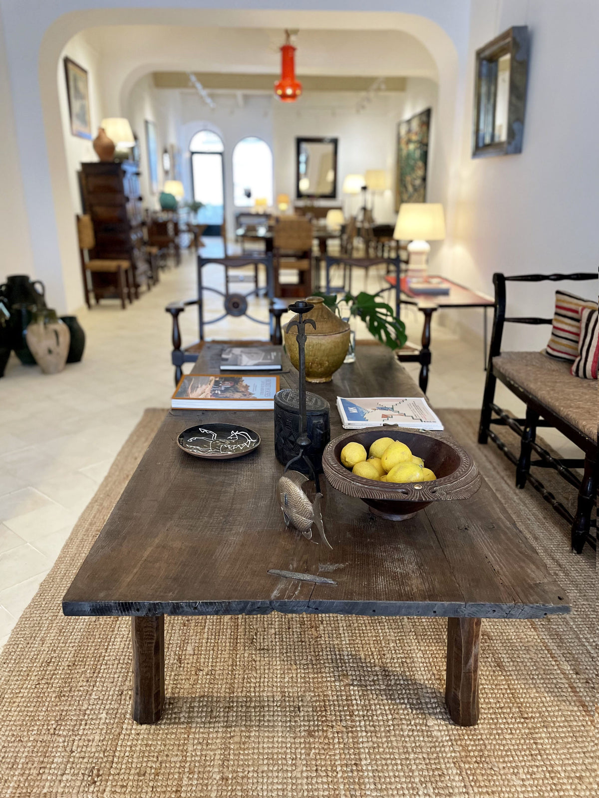 Mesa de café de roble macizo