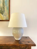 Lampe en céramique émaillée gris clair