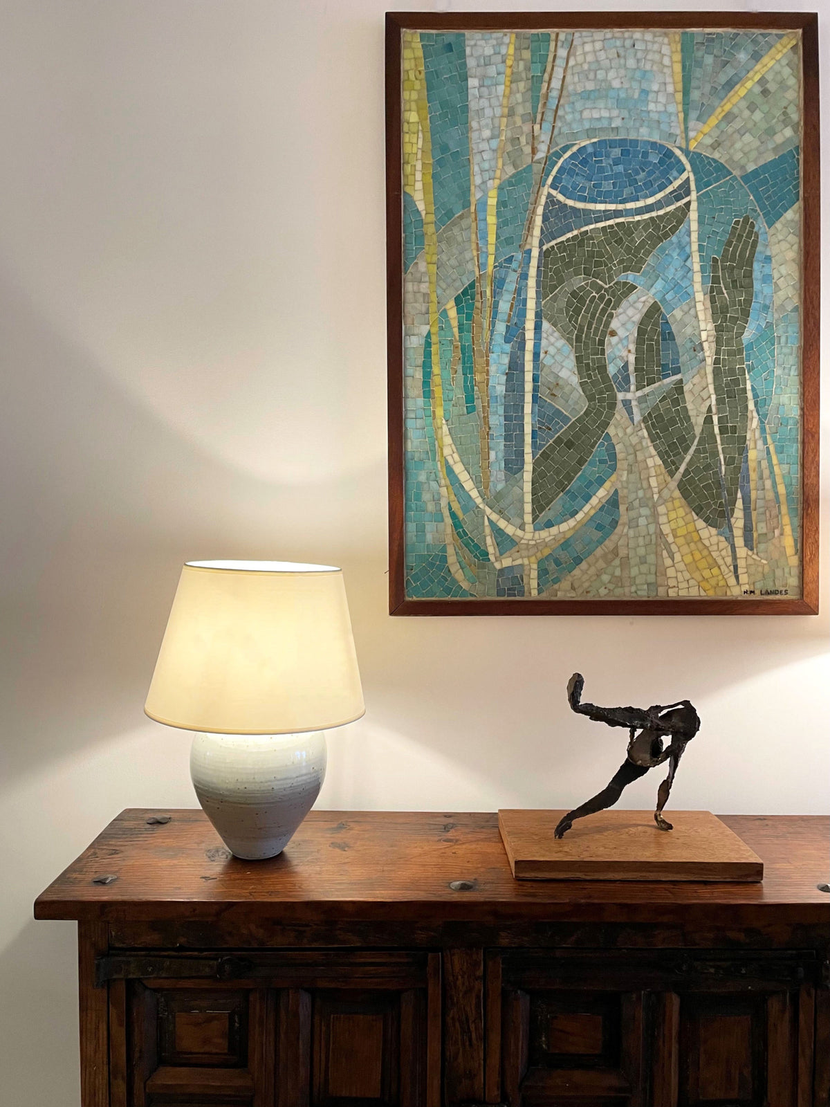 Lampe en céramique émaillée gris clair