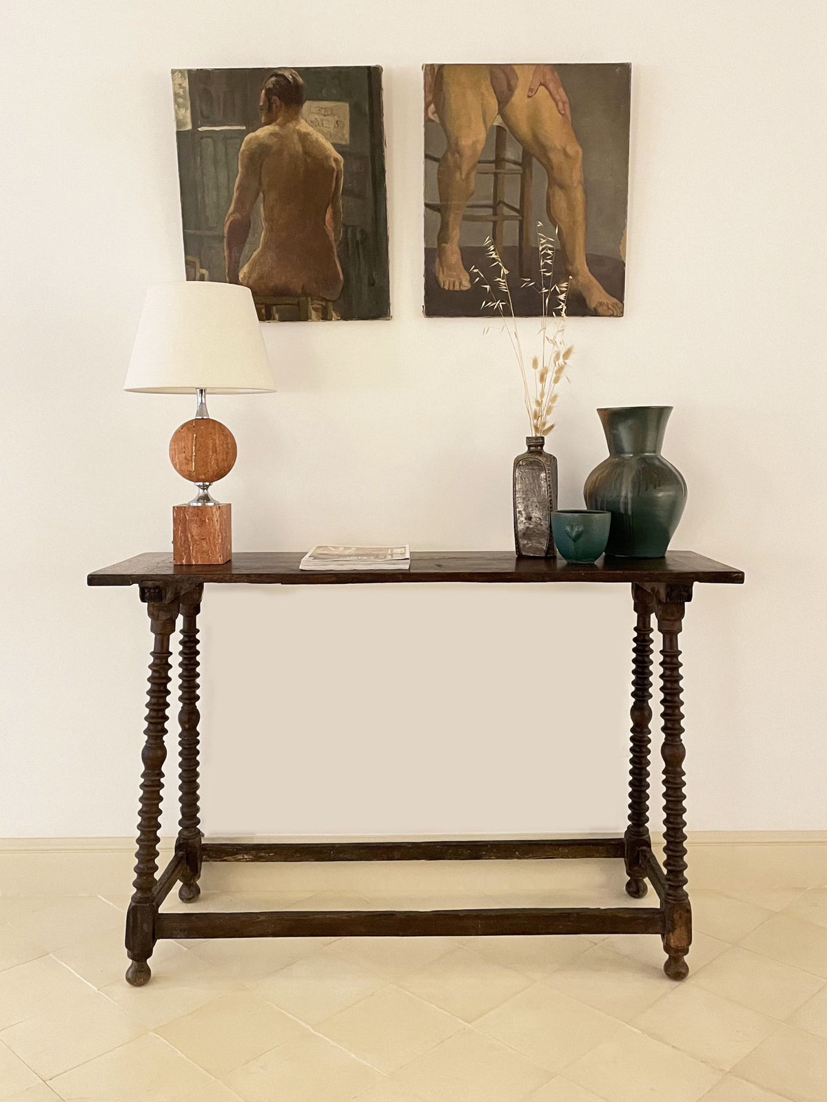 Consola española de roble