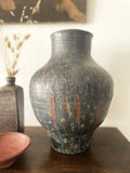 Gran jarrón de cerámica azul y terracota