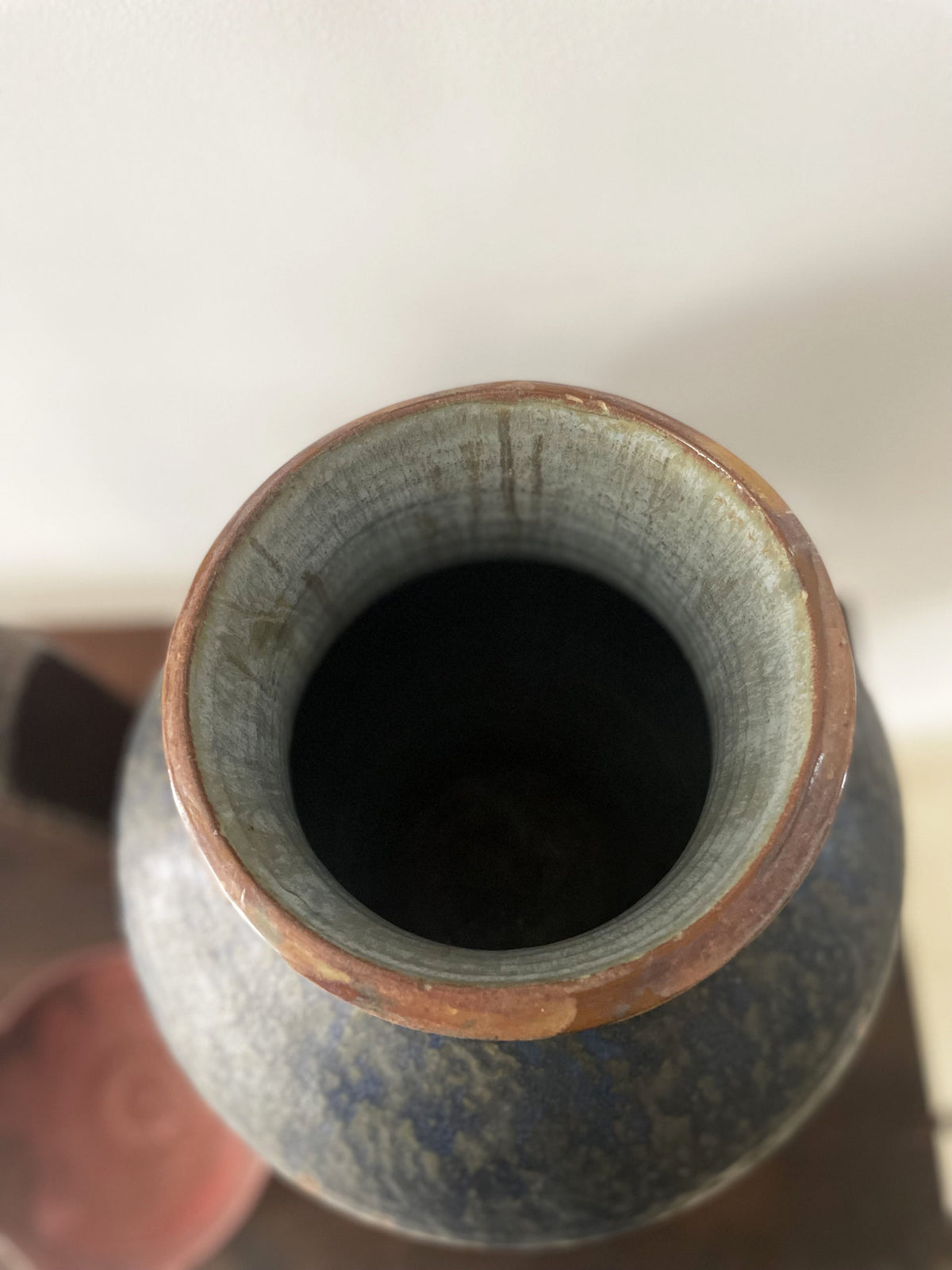 Large vase in blue ceramic and terracotta
