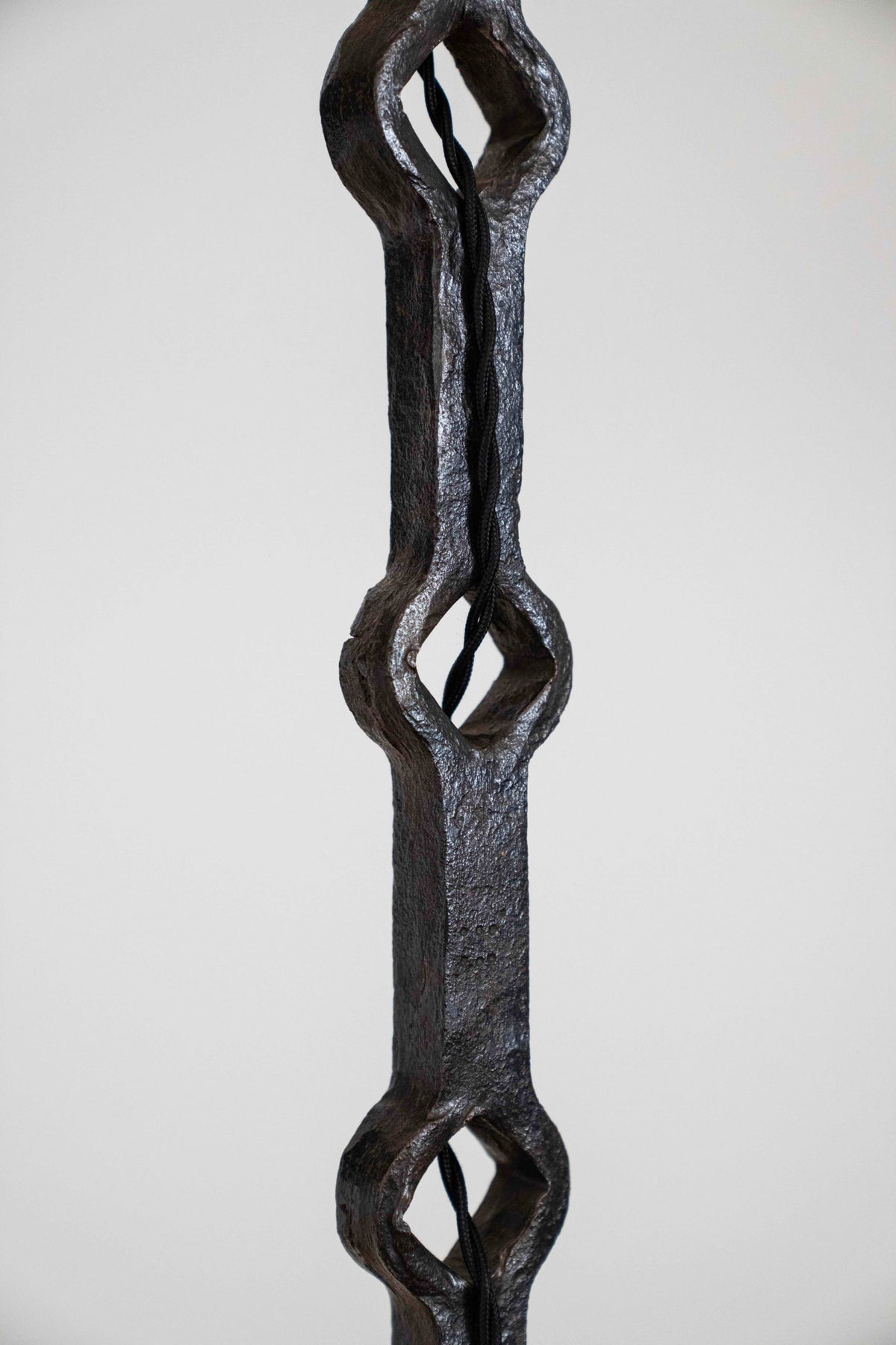 Lampadaire en fer forgé