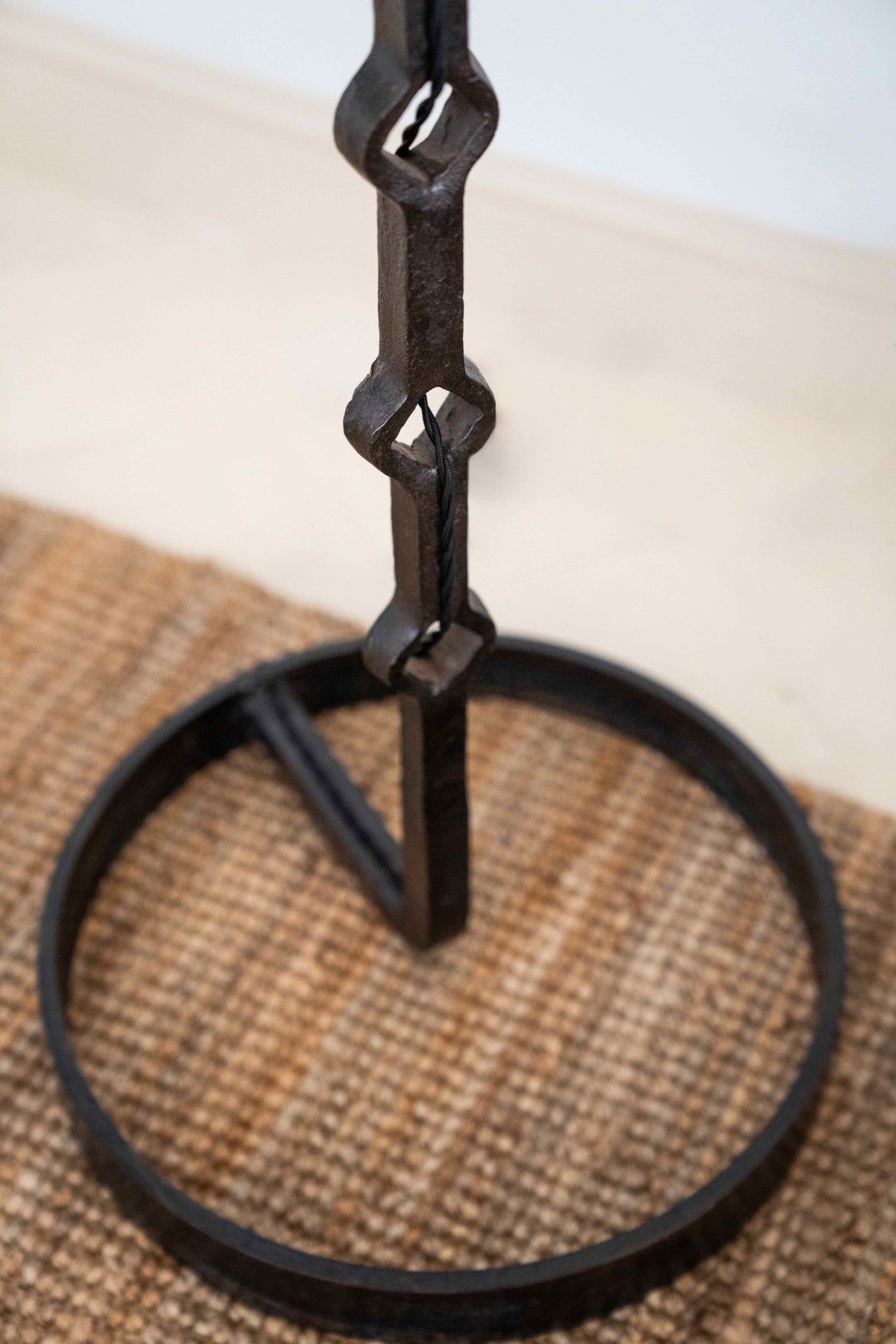 Lampadaire en fer forgé