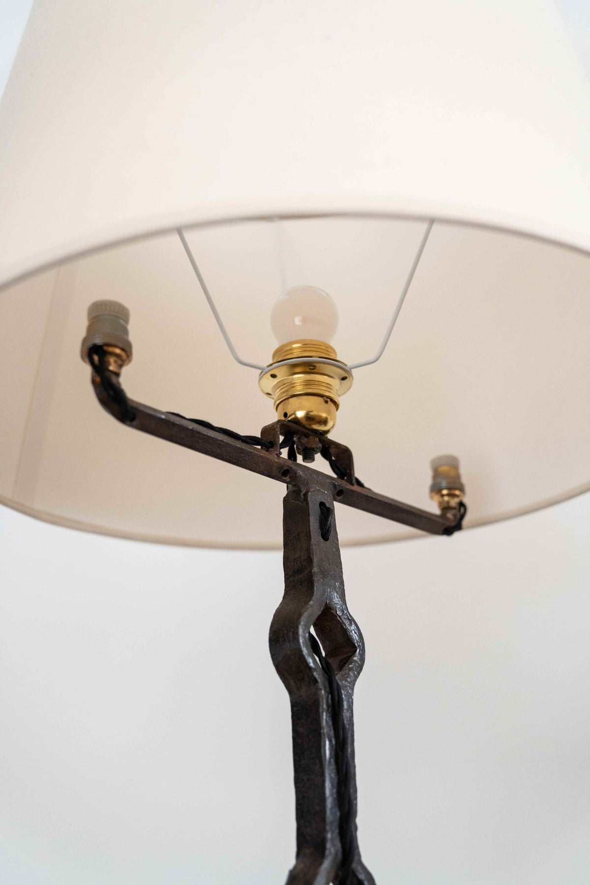 Lampadaire en fer forgé