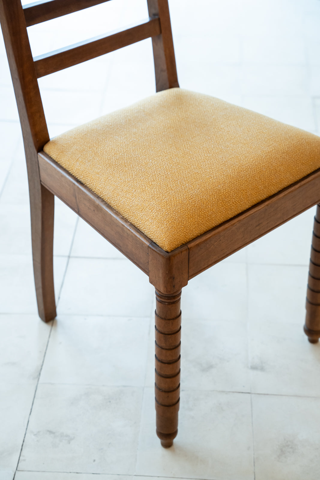 Paire de chaises en chêne