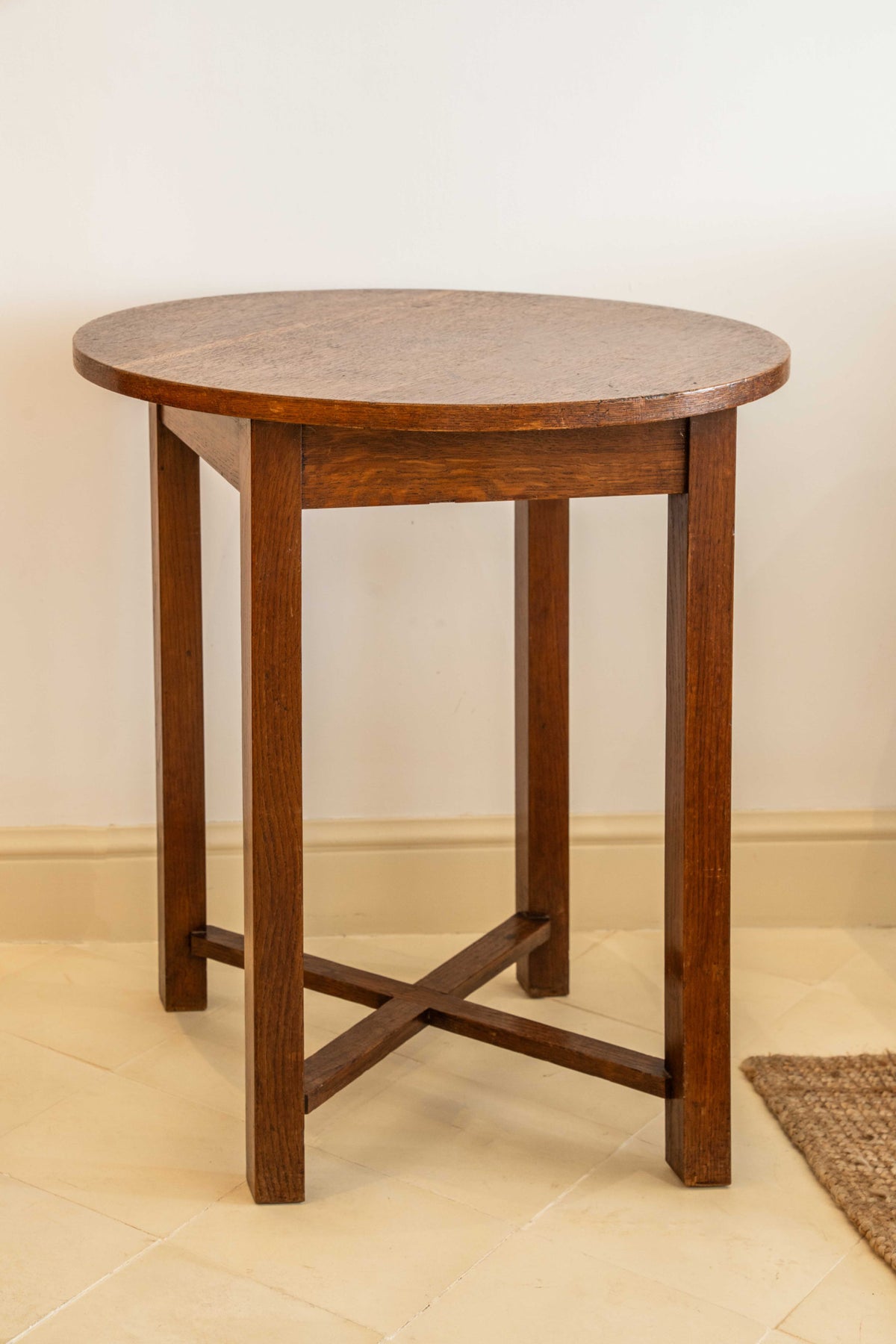 Mesa auxiliar de roble Arts & Crafts